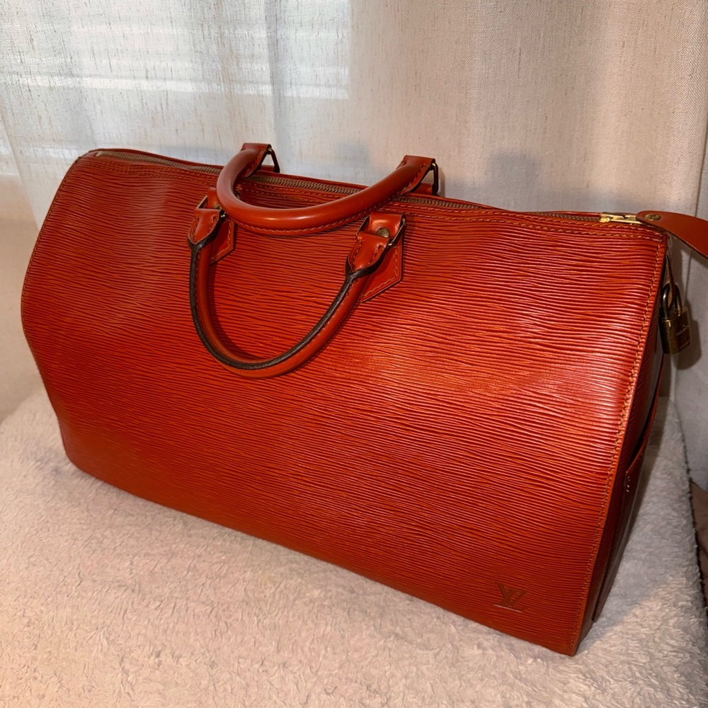 SOLD! LOUIS VUITTON Epi Speedy 30 Kenyan Fawn - Picture 3 of 14